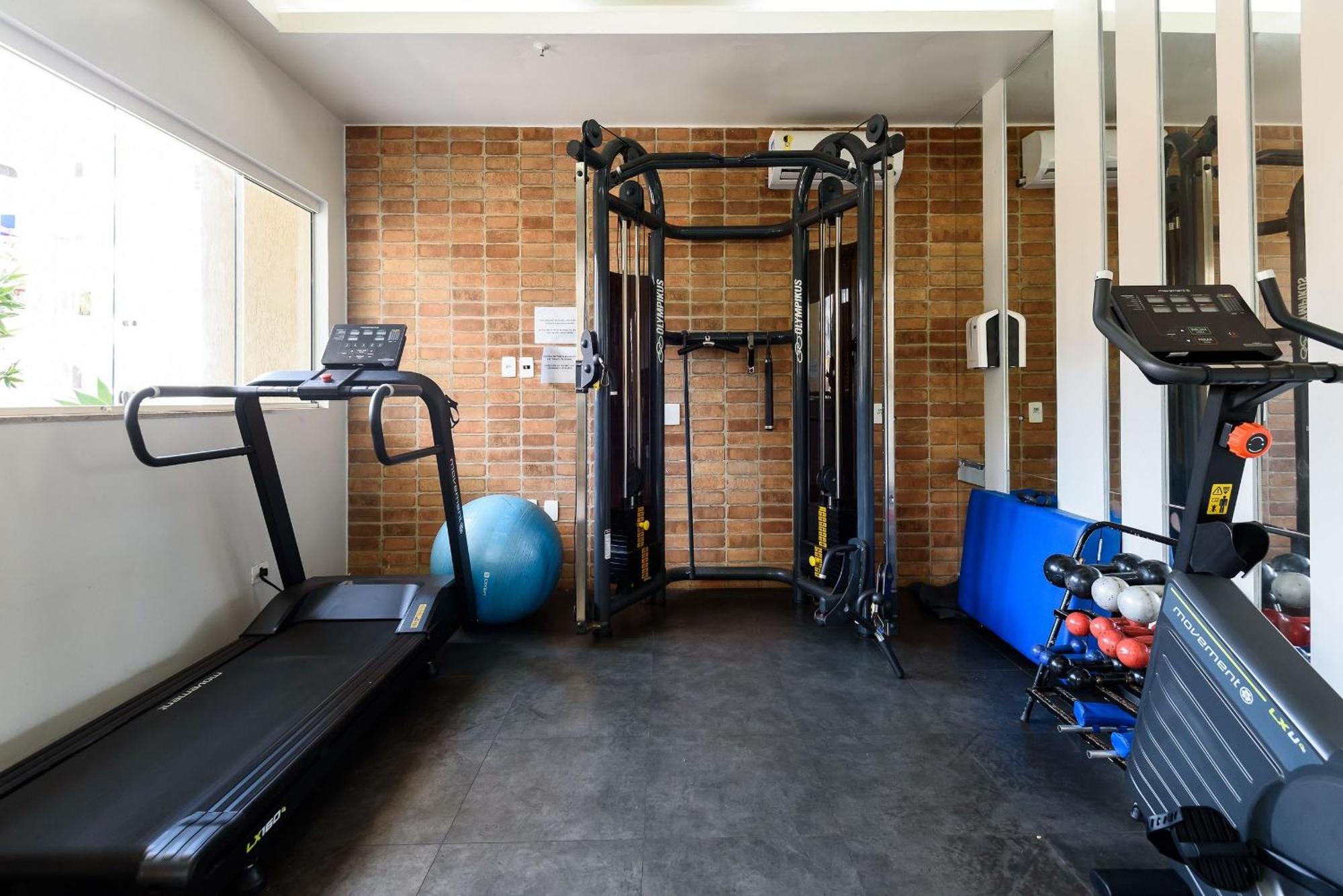 Superior One-Bedroom Apartment Balcony